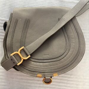 Chloe Medium Marcie Elegant Cashmere Gray Leather Crossbody Bag